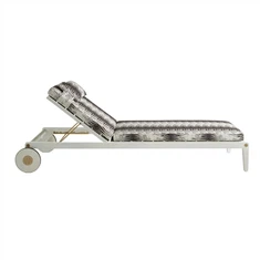 Klappbare Chaiselongue für den Außenbereich
